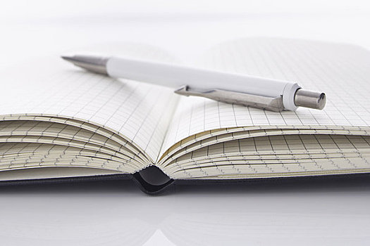 微软Win7/Win8.1主题包下载：魅力光影